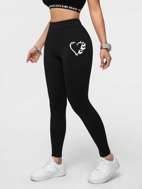 SHEIN Essnce سروال رياضي كاجوال مضلع بنقشة قلب للنساء، قصير وضيق، للربيع والخريف