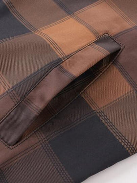 Manfinity Homme جاكيت بومبر طويلة الأكمام مطبوعة بالمربعات الملونة، للموسم الخريفي