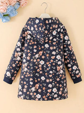 SHEIN Vintaside Kids معطف متوسط الطول بغطاء رأس سميك وفاخر بنمط الزهور الصغيرة المتناثرة بطراز قديم للفتيات ما بين الطفولة والمراهقة ، مناسب للخريف والشتاء