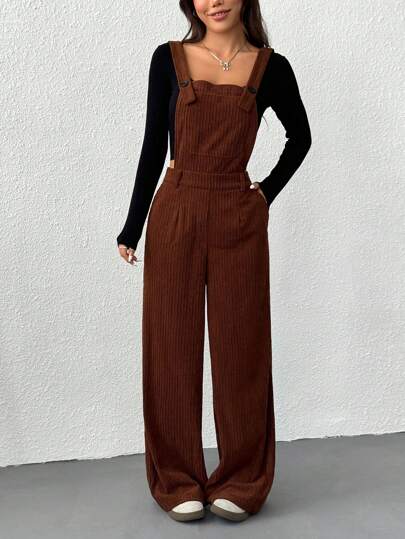 SHEIN EZwear جمبسوت نسائية بلون أحادي، قصّة بسيطة وأنيقة، مناسبة للارتداء اليومي