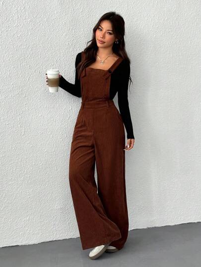 SHEIN EZwear جمبسوت نسائية بلون أحادي، قصّة بسيطة وأنيقة، مناسبة للارتداء اليومي