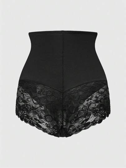 SuitURBody شورت بحمالات دانتيل زهري