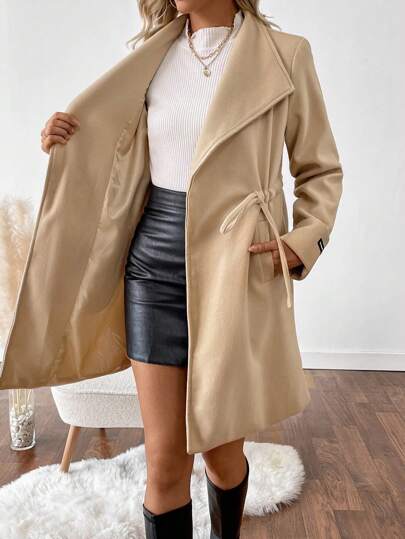 SHEIN Clasi معطف تنفيذي بجيوب وأساور معصمين ضيقة بخصر مخمر ووقف على الصدر بلون أحادي