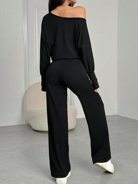 SHEIN EZwear سروال قصير أنيق بأكمام طويلة بقصة رقبة غير متماثلة وبلون سادة للنساء