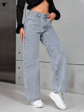 SHEIN PETITE بنطلون جينز مستقيم الساق جيب بسيط للاستخدام اليومي