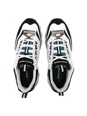 Skechers أحذية رياضية رباط رجالية D'LITES 1.0، بتصميم باندا، ذات نعل ناعم ومريح، منخفضة الرقبة، خفيفة الوزن، ماصة للصدمات، مناسبة للسفر والتنقل والارتداء اليومي.-WBK