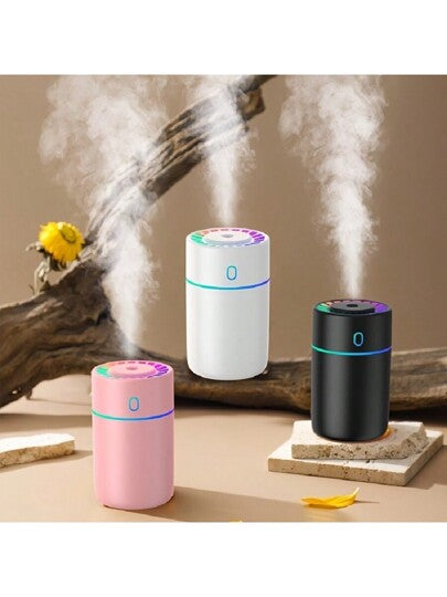 زجاجة رذاذ مصغرة متعددة الوظائف تعمل بالكهرباء بمأخذ USB للسيارة، سعة 350 مل، من مادة ABS، مرطب بضوء ليلي وضوء جو ب-7 ألوان ، مبخر زيوت طبيعية، منقي للهواء، إكسسوارات مكتبية ومنزلية للمنزل والمكتب والنوم والسيارة والبار، هدية مناسبة للنساء