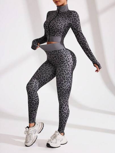SHEIN Sport Studio طقم ملابس رياضية للنساء بطبعة جلد النمر - ملابس علوية قصيرة أكمام طويلة بياقة عالية مزود بسوستة و بنطلون طويل، طقم ملابس نسائية للتمارين، طقم سراويل نسائية