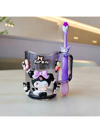 Sanrio (سانريو) مجموعة 2 قطعة حامل فرشاة الأسنان مع قطط كيوت وكلب بودنج، من مادة البولي بروبلين، مناسب للرجال والنساء، حامل فرشاة أسنان وكأس للغسول، تأتي مع فرشاة الأسنان وملصقات DIY لديكور الحمام الصيفي