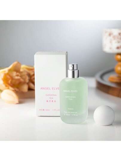 عطر شاي بزجاجة 50مل برائحة الكاميليا ،رائحة نسائية طازجة وثابتة ذات شغف جذاب برائحة الفراولة، تمتلئ بالرقة والثقة والقوة والنعومة لتشعرك بالارتياح طيلة اليوم