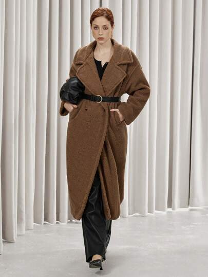 SHEIN Privé معطف نسائي كاجوال طويل بأكمام طويلة فضفاض ومخمل، بياقة واسعة وحزام جلد على الخصر، مناسب للذهاب إلى العمل