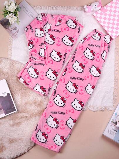 Sanrio طقم بيجامة مرخص من Sanrio مناسب للسيدات في الشتاء، قطعتين مكونة من بلوزة وبنطلون ، قطعة واحدة من نوع البلوشنز السميك المخمل المبطن الحراري لموديل 2025 الجديد