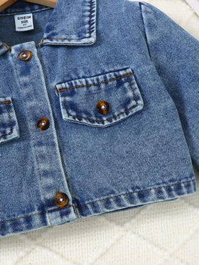 SHEIN Vintaside Kids مجموعة ملابس علوية كم طويل وتنورة متموجة من الدنيم الأزرق الداكن للفتيات، ملابس متنوعة الاستخدام للشتاء/ الخريف 2024 ، طقم ملابس يمكن ارتداؤه في كل المناسبات