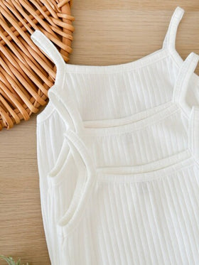 SHEIN LMoss Kids مجموعة 3 قطع بدلة داخلية للأطفال الرضع البنات الجميلة بحمالات مضفرة بيضاء للصيف