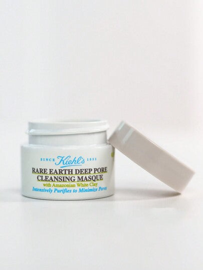 Kiehl's KIEHL'S [ميني] منذ عام 1851 قناع تنظيف المسام العميقة بصلصال أبيض أمازوني 14 مل، مصنوع بصلصال أبيض أمازوني لسحب البترول والأوساخ والسموم التي تسد المسام بلطف. يحتوي على شوفان وصبار لتخفيف وترطيب وحماية البشرة الحساسة. يقلل بشكل واضح من ظهور...
