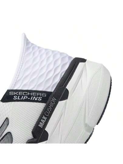 Skechers أحذية جري خفيفة الوزن مبطنة، أحذية رياضة جري على الطرق سهلة الارتداء 220313-WBK