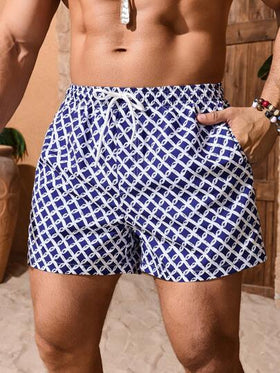 Manfinity Swimmode شورت شاطئ رجالي بخصر مربوط أمامي جيب طباعة هندسية كاملة، أنيق وعصري للشاطئ والعطلات، بتصميم أزرق وأبيض، بنطلون سباحة مطابق، ملابس شاطئ رجالية، بنطلون سباحة Manfinity Vdayz، ملابس شاطئ للرجال في العطلات