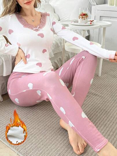 طقم تانكيني حريمي طقم ملابس داخلية حرارية نسائية بأكمام طويلة وبنطال طويل، بتصميم يحتوي على طبعات قلوب ذات ألوان متباينة وتطريز دانتيل