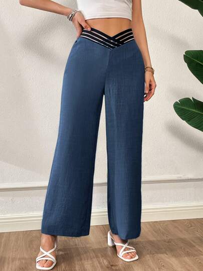 SHEIN Essnce سراويل نسائية بتأثير جينز بتصميم رقبة على شكل حرف V وخصر غير متماثل، فضفاضة وبساق واسعة، مناسبة للصيف