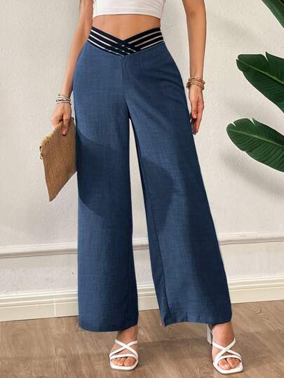 SHEIN Essnce سراويل نسائية بتأثير جينز بتصميم رقبة على شكل حرف V وخصر غير متماثل، فضفاضة وبساق واسعة، مناسبة للصيف