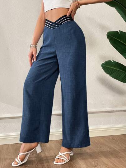 SHEIN Essnce سراويل نسائية بتأثير جينز بتصميم رقبة على شكل حرف V وخصر غير متماثل، فضفاضة وبساق واسعة، مناسبة للصيف
