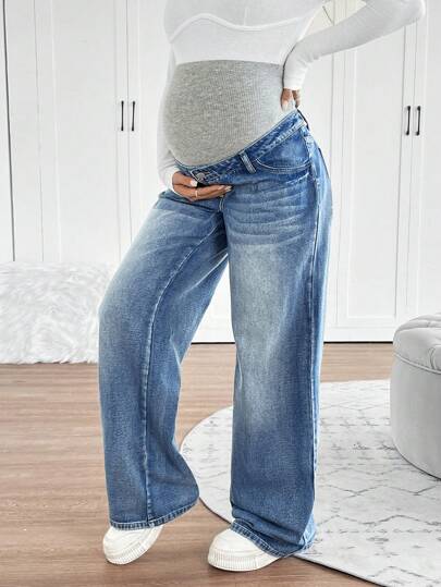 SHEIN بنطال جينز حمل مُصنَّع من الجينز الأزرق الكحلي المُنسوج، تصميم سترة واسعة للساق، بدعم خصر للسيدات الحوامل