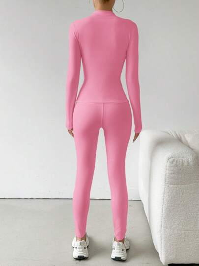 SHEIN EZwear مجموعة تريكو احجامين أسود، جاكيت بسحاب وبنطلون ضيق للرياضة