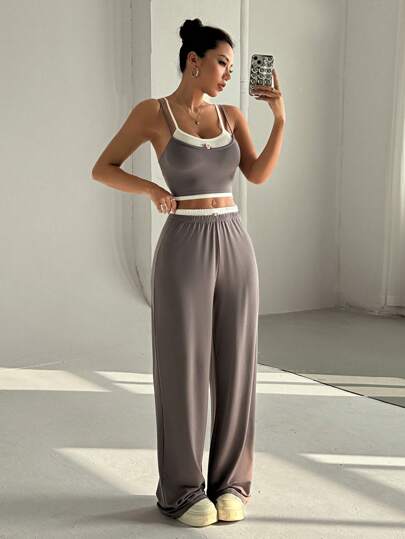 SHEIN Unity طقم رياضي عصري على الطراز الأمريكي - توب أكمام لامع رمادي مع حوافٍ متباينة وبنطال طويل متوسط الخصر، بدلة سيدات من قطعتين للصيف