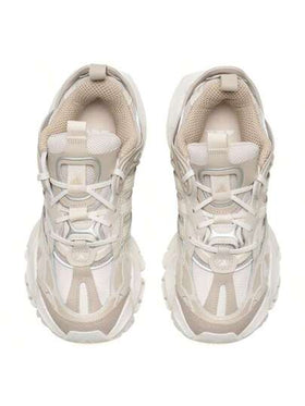 Adidas أحذية الركض مميزة XLG RUNNER DELUXE ، ذات نعل سميك للنساء للركض اليومي لمسافة قصيرة، IH7799