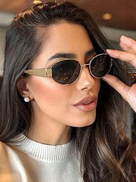 زوج كلاسيكي من النظارات البلاستيكية البيضاوية للنساء، مناسبة كهدايا للعطلات، رحلات الشاطئ الاستوائية، الأنشطة الترفيهية في الهواء الطلق، التصوير الفوتوغرافي في الشوارع، وخيار مثالي لرحلات الشاطئ الصيفية، الأنشطة في الهواء الطلق، السفر، أسلوب الحياة الجامع