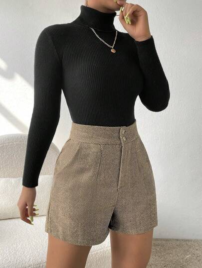 EMERY ROSE بنطلون قصير خصر عالي طباعة نقش مسنن جيب مائل
