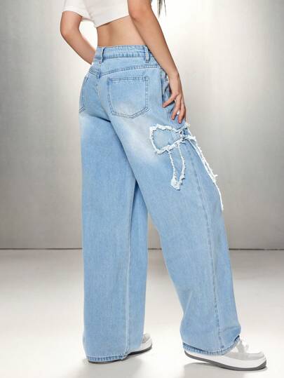 EZwear جينز نسائي واسع بتصميم حلو وفينتاج مع تفاصيل عقدة وتصميم الفترة الزمنية القصيرة، لون أزرق