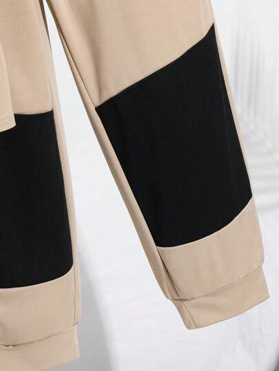 SHEIN مجموعة تشكيلة لون الفتى المراهق تي شيرت عنق مستدير وبنطلون طويل 2 قطعة/طقم، مناسب للتنقل والمدرسة والاستخدام اليومي العادي والرياضة في فصل الربيع/الصيف