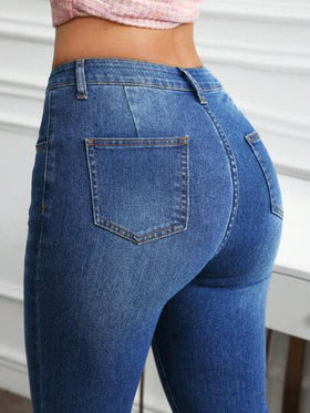SHEIN Essnce بنطلون جينز كاجوال نسائي، بسيط وعصري للارتداء اليومي