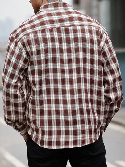 Manfinity CasualCool جاكيت كاجوال بأكمام طويلة وجيب بأزرار أمامية مخطط