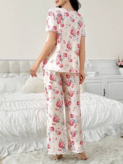 Shein Underwear&Sleepwear Maternity طقم بيجامة حمل يتكون من بنطلون رياضي قصير الأكمام بنمط زهري للرضاعة الطبيعية