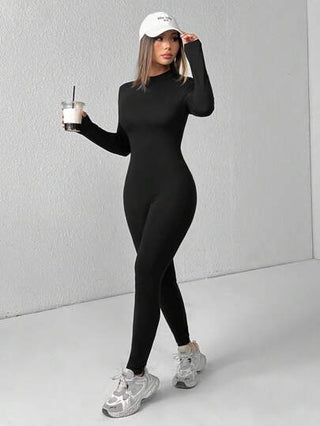 PETITE بدلة سيدات بياقة دائري، عالية المرونة، محبوكة مناسبة للخريف والشتاء، باللون الأسود
