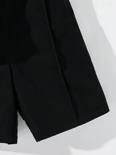 SHEIN طقم بنطال قصير وقميص نصف كم رقبة على شكل حرف V للصبية المراهقين