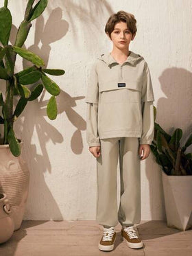 SHEIN مجموعة من 2 قطعة لملابس الأولاد المراهقين، جاكيت كاجوال بأكمام طويلة وسحاب نصفي مع قبعة، مطابقة مع بنطلون، مناسبة للربيع/الخريف، للخروجات في المدينة، الأنشطة الخارجية، المدرسة والاستخدام اليومي