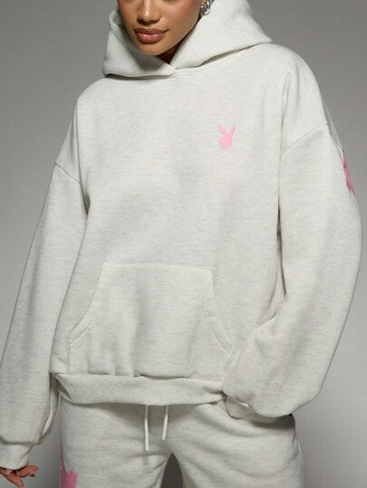 MISSGUIDED Missguided x Playboy هوديي بشعار كبير الحجم ملابس الشارع الكلاسيكية ، بلوزة بنمط بحر كاجوال ، ضروريات الشتاء ، ملابس استرخاء