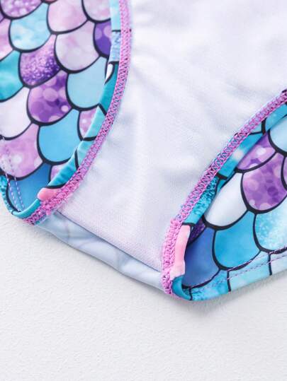 بدلة سباحة للفتيات من سن 5 إلى 14عام بطبعة نقش حورية البحر والتدرج اللوني بأسلوب المفرغة قطعة واحدة