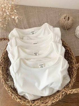 SHEIN LMoss Kids 4 قطع طقم هدية لحديثي الولادة من البنات، بوديسوت صلبة اللون مرنة مصنوعة من الصوف المحبوك، مناسبة للخريف والشتاء