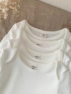 SHEIN LMoss Kids 4 قطع طقم هدية لحديثي الولادة من البنات، بوديسوت صلبة اللون مرنة مصنوعة من الصوف المحبوك، مناسبة للخريف والشتاء