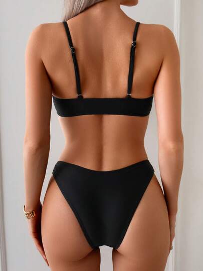 Swim Basics بيكيني صيفي للنساء بطقم سادة باللون الأسود به فتحات، للشاطئ والإجازات الصيفية