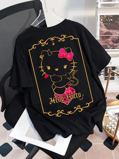HELLO KITTY AND FRIENDS |  تي شيرت تي-شيرت نسائي ذو أكمام قصيرة وياقة دائرية بتصميم مريح وفضفاض، مناسب للصيف
