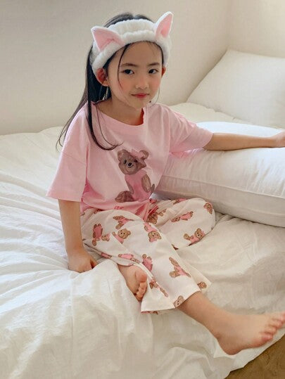 Dazy Kids طقم ملابس داخلية قصيرة الأكمام وبنطلون مطبوع عليه دب للفتيات الصغيرات، ملابس صيفية للفتيات في عيد الفصح