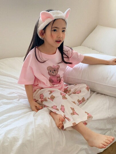 Dazy Kids طقم ملابس داخلية قصيرة الأكمام وبنطلون مطبوع عليه دب للفتيات الصغيرات، ملابس صيفية للفتيات في عيد الفصح