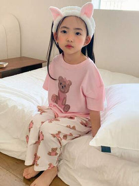 Dazy Kids طقم ملابس داخلية قصيرة الأكمام وبنطلون مطبوع عليه دب للفتيات الصغيرات، ملابس صيفية للفتيات في عيد الفصح