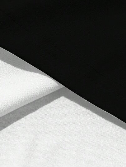 SHEIN GraphicGems تي شيرت كاجوال للأولاد المراهقين مع طباعة رقمية مخططة، تصميم أزياء مناسب للأنشطة الرياضية الخارجية