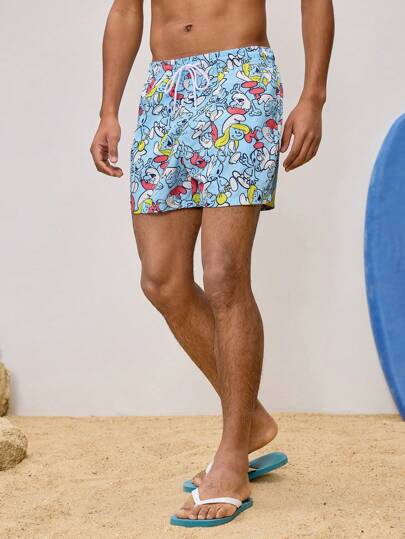 SHEIN X The Smurfs شورت كاجوال للرجال فضفاض منسوج مطبوع بالكرتون على السطح الأزرق، للشاطئ الهاواي